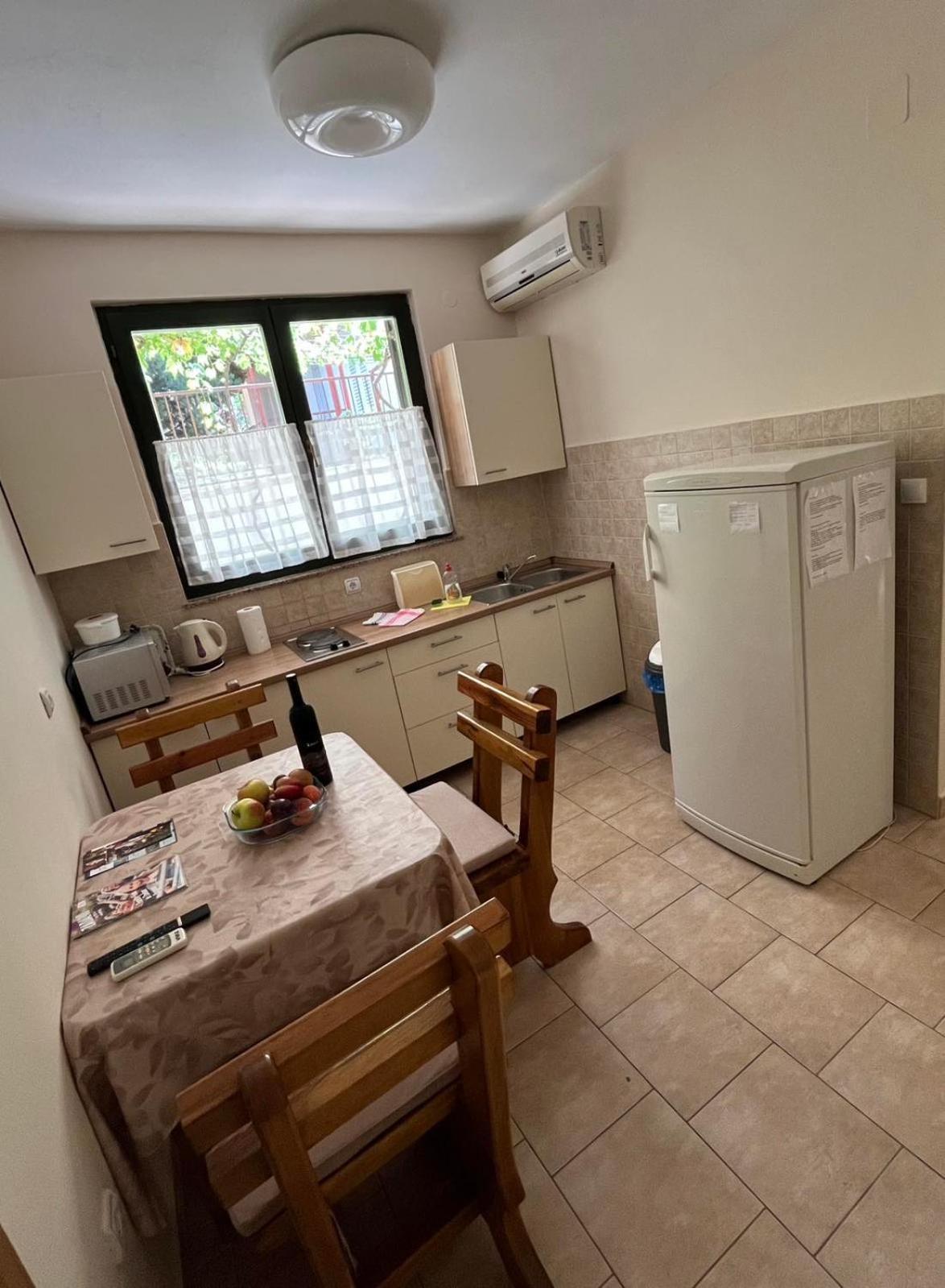 Apartment Lavanda Starigrad Paklenica Buitenkant foto