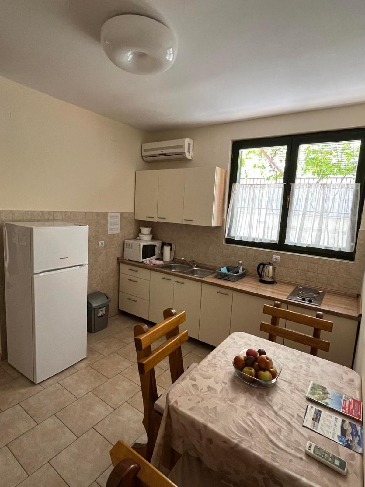 Apartment Lavanda Starigrad Paklenica Buitenkant foto