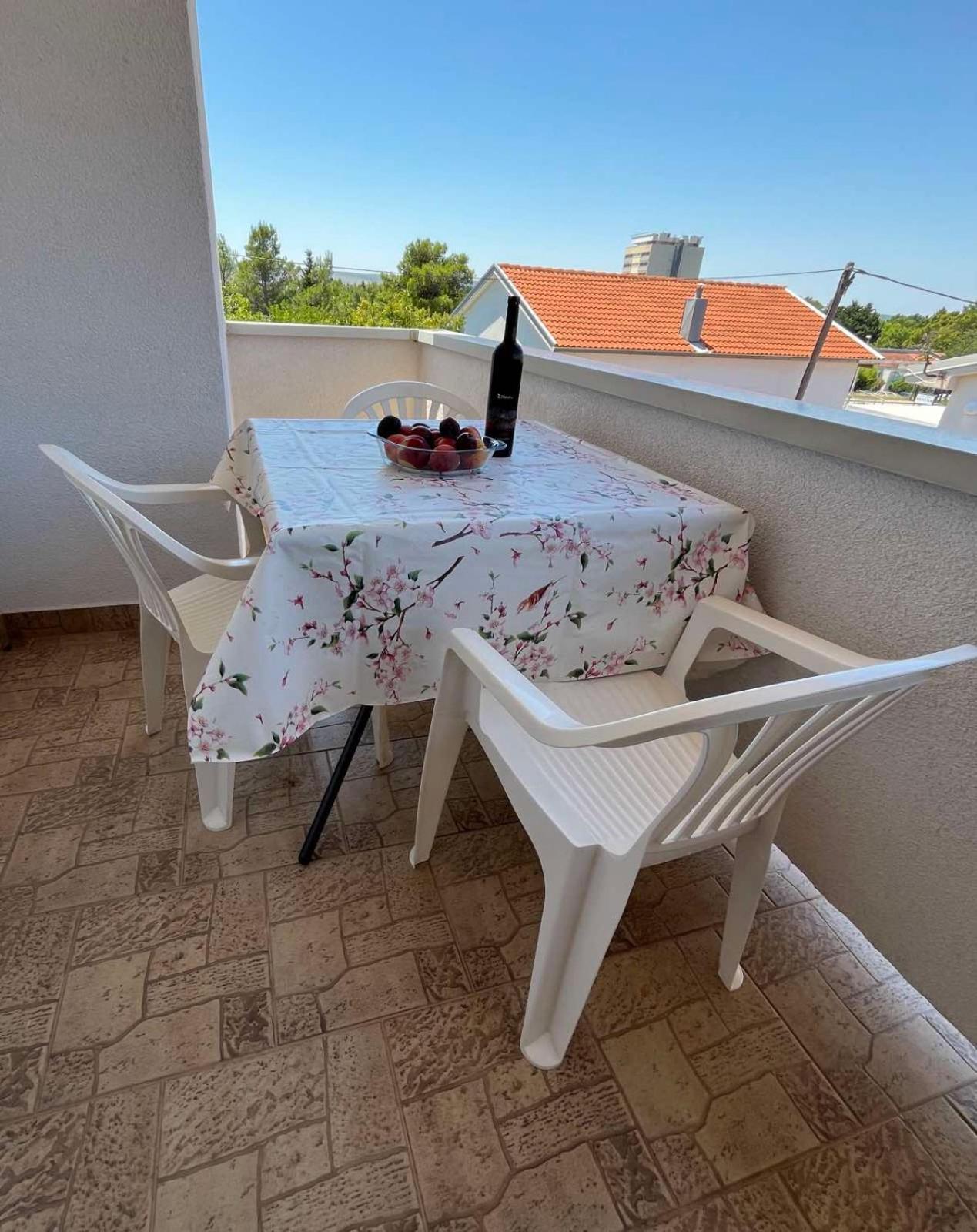 Apartment Lavanda Starigrad Paklenica Buitenkant foto