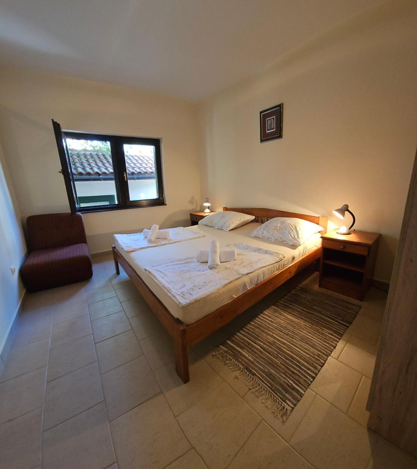Apartment Lavanda Starigrad Paklenica Buitenkant foto