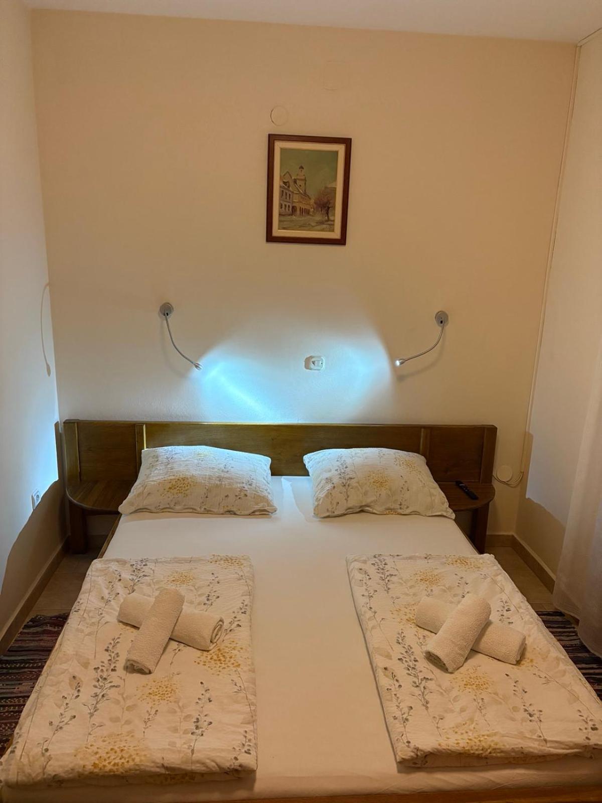 Apartment Lavanda Starigrad Paklenica Buitenkant foto